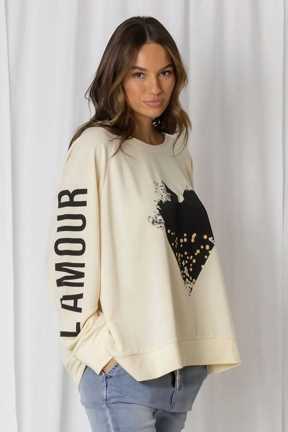 Amour Heart Lightweight Sweat Top | Butter