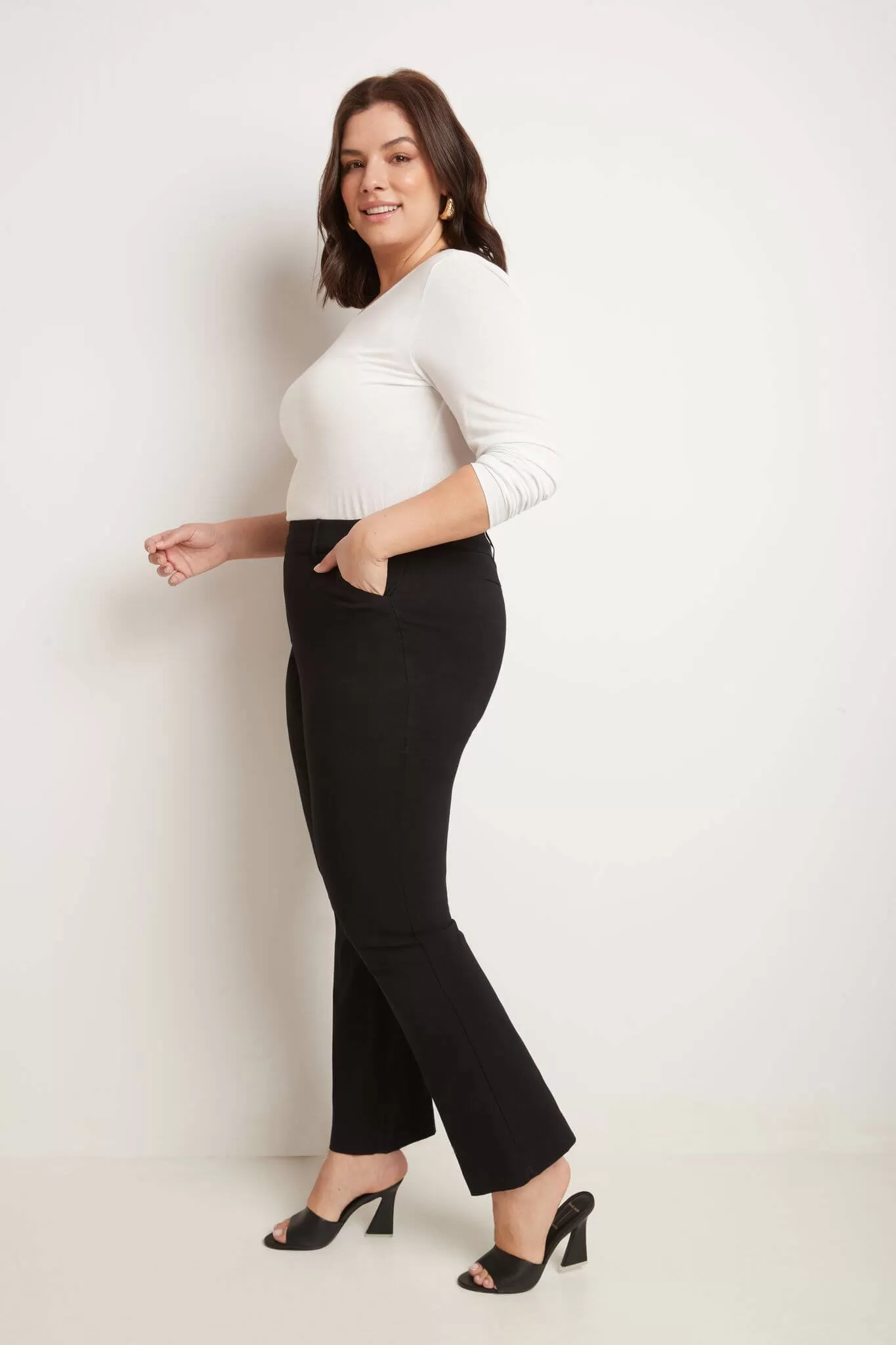 Curvy Pull-on Barely Bootcut Classic Pants