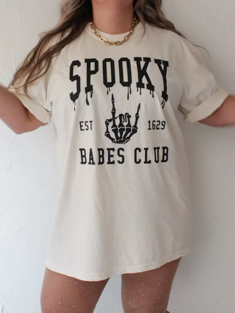 SPOOKY BABES TEE